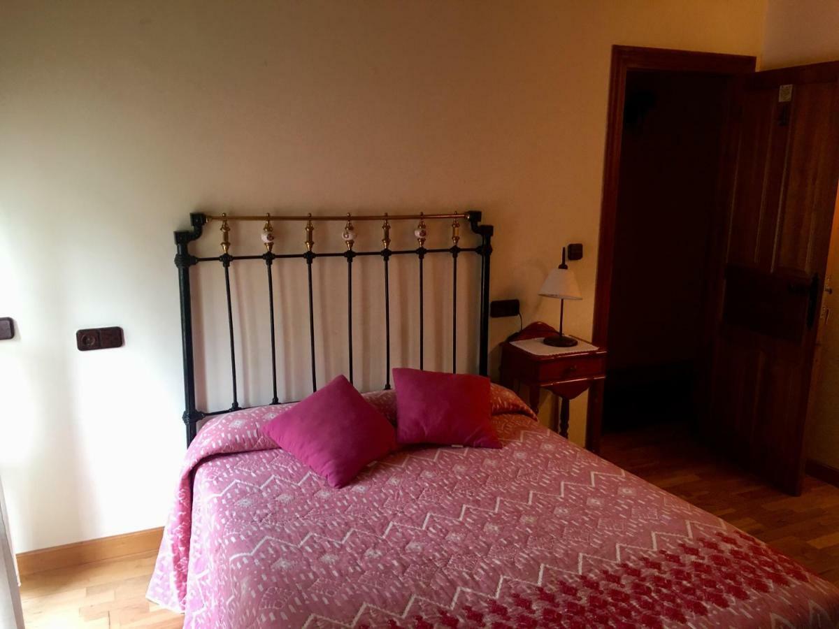 Hospedaje Casa Amalia Queveda Ngoại thất bức ảnh